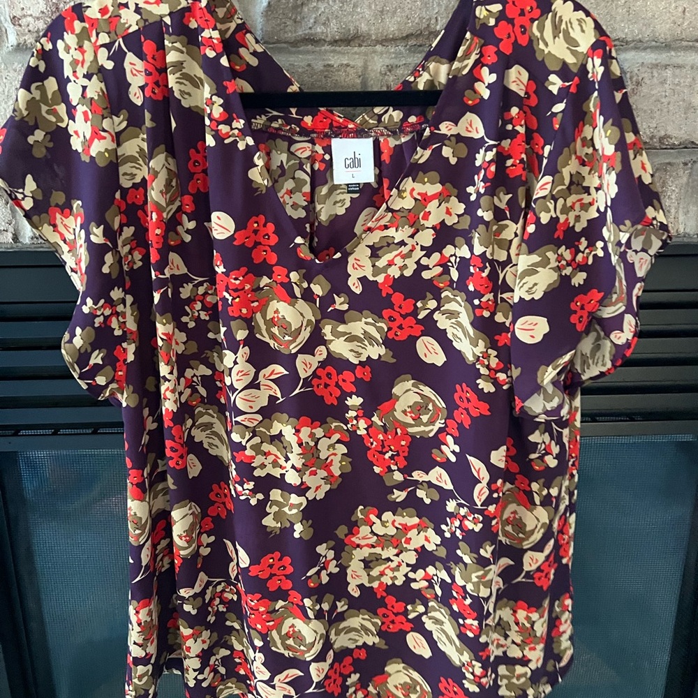 CAbi Women's Floral Blouse - Purple and Red